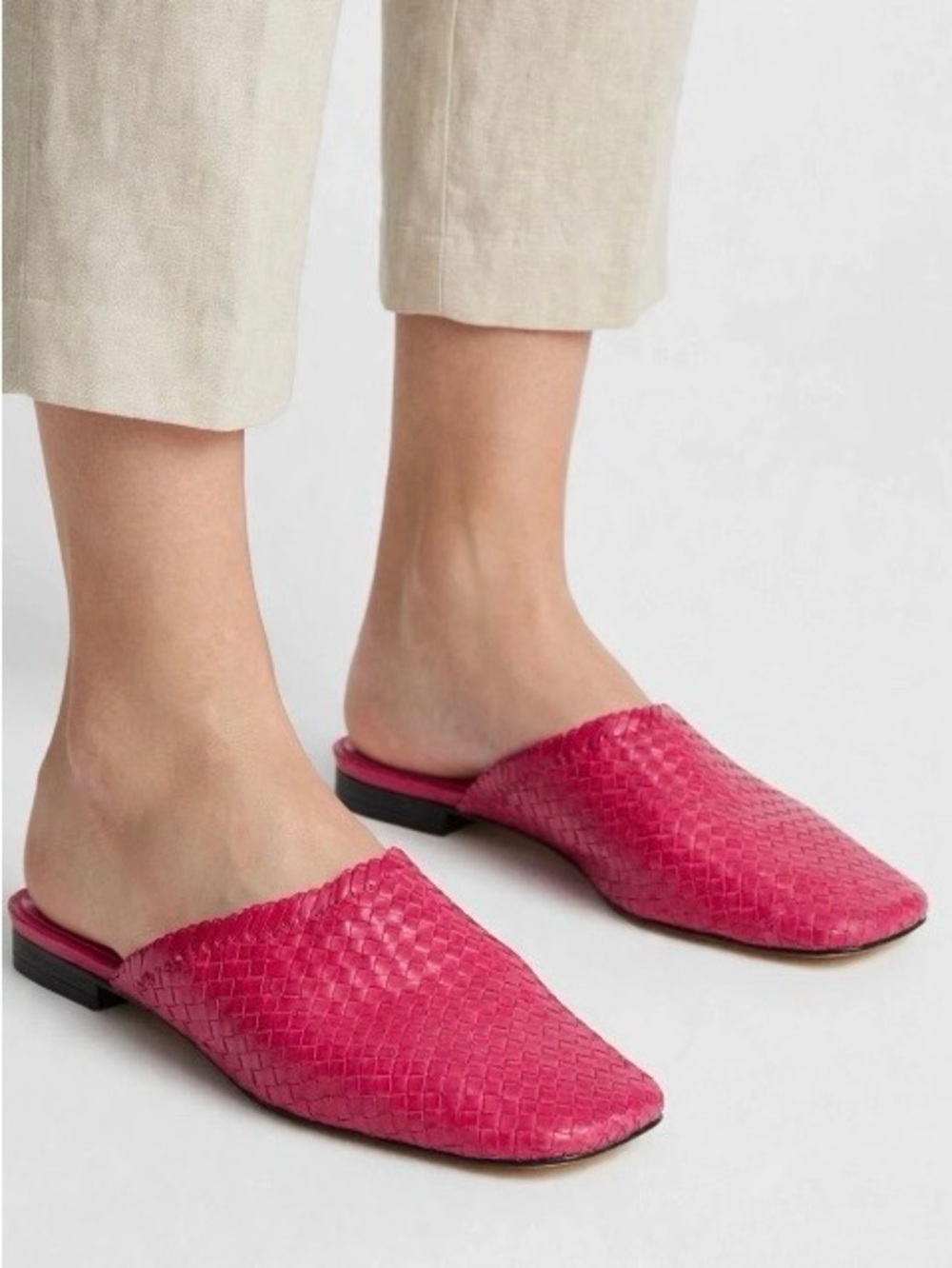 Hot Pink Woven Slide Mules - Women Vintage Sz.7